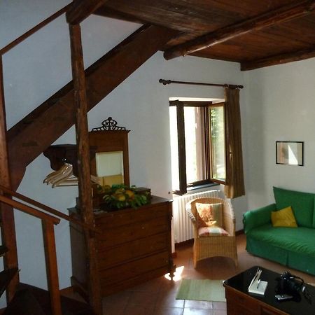 Agriturismo La Vecchia Quercia San Cipriano Picentino Εξωτερικό φωτογραφία