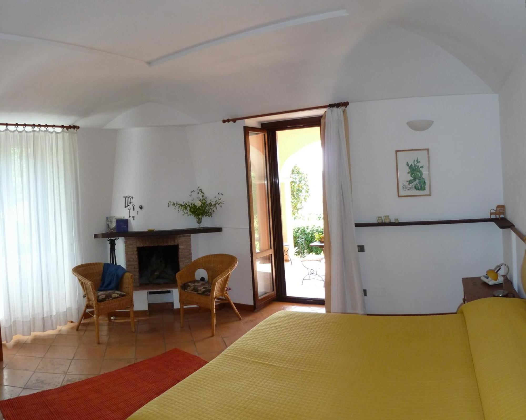 Agriturismo La Vecchia Quercia San Cipriano Picentino Δωμάτιο φωτογραφία