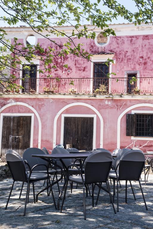 Agriturismo La Vecchia Quercia San Cipriano Picentino Εξωτερικό φωτογραφία