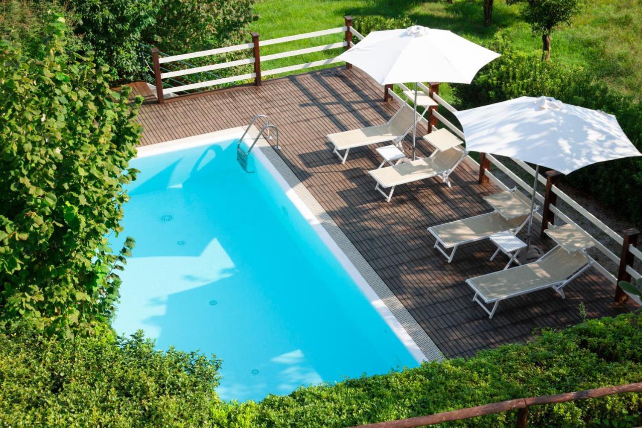 Agriturismo La Vecchia Quercia San Cipriano Picentino Εξωτερικό φωτογραφία